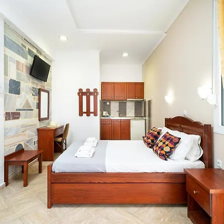 Aperito 3* بوتوس